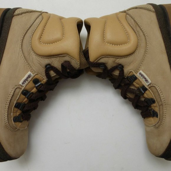 WOMENS 5.5 N Vintage RAICHLE Switzerland Leather Nubuck Hiking Boots Vibram Sole - Picture 5 of 11